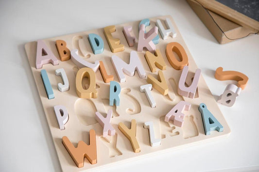 Sebra Swedish Alphabet Puzzle in Cotton Candy Pink